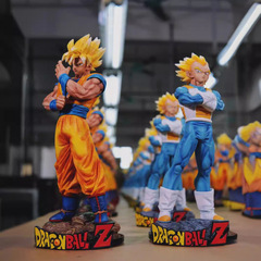 ドラゴンボール戦士スタンディングリピート悟空とベジータ共鳴スーツ超サイヤ人フィギュアモデル装飾品