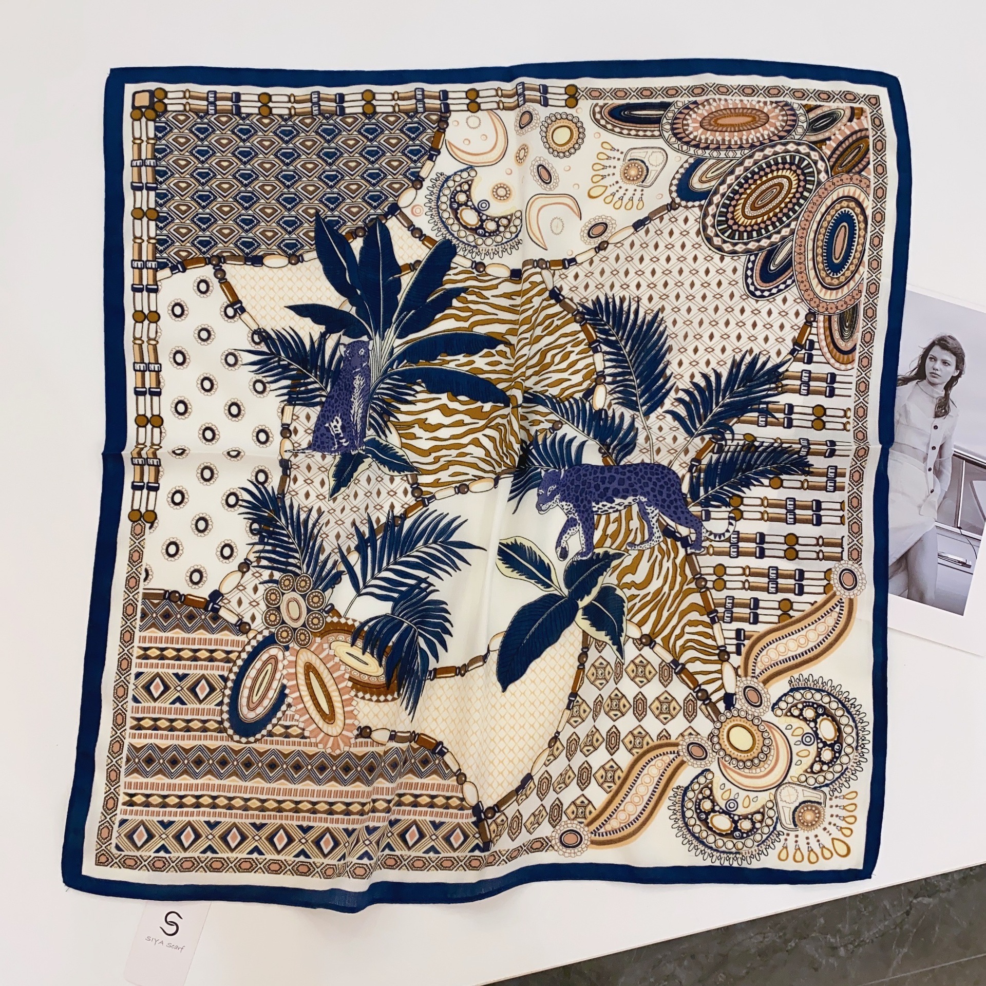 Algodón coreano suave impresión de herringbone bufandas de cuello de seda de estilo exterior bufandas decorativas bufandas de camisa bufandas