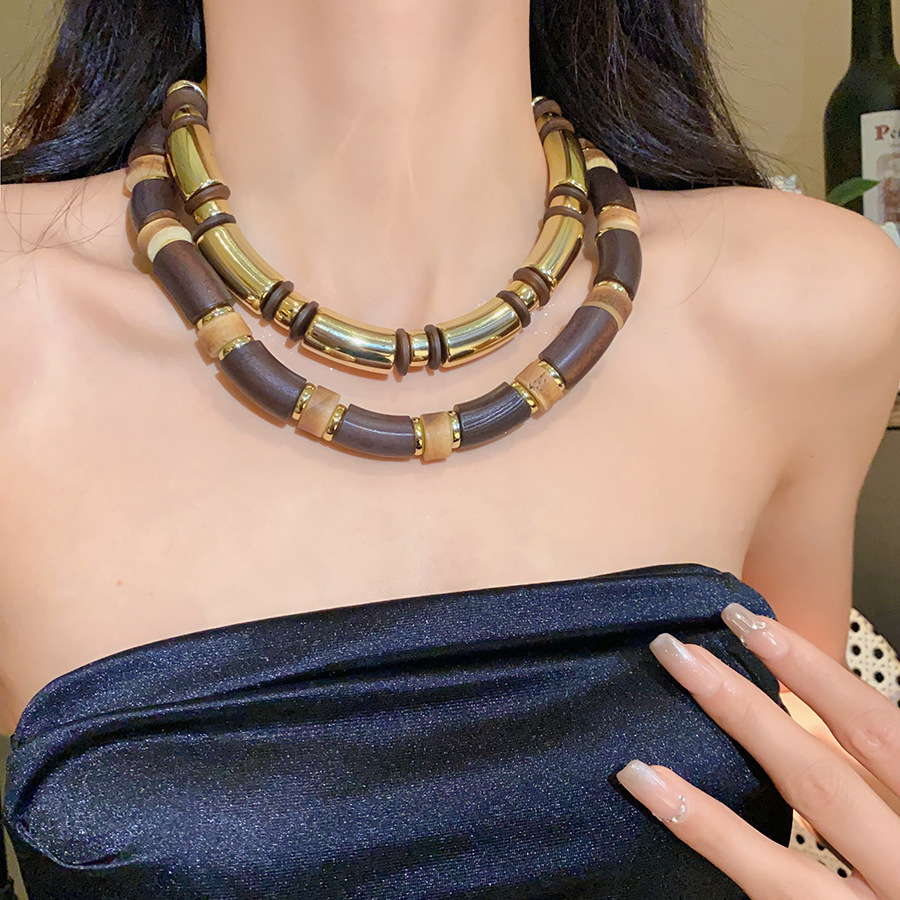 20 # Collar-Oro-Café