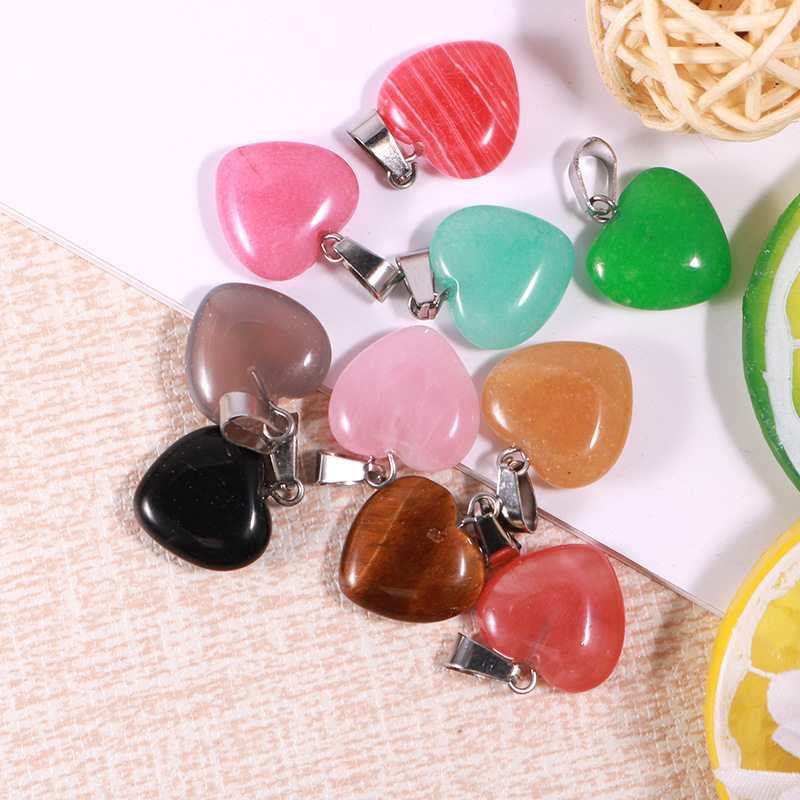 Transfronterizo Amazonas polvo de cristal caballo colgante 16mm pequeño corazón de melocotón regalo de día de San Valentín colgante de gemas naturales en forma de corazón