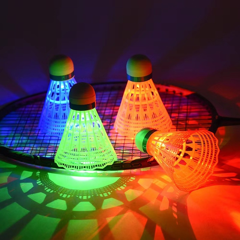 クロスボーダーled夜光バドミントンメーカーばら売りライト付き発光夜間蛍光耐打泡プラスチックナイロンボール|undefined