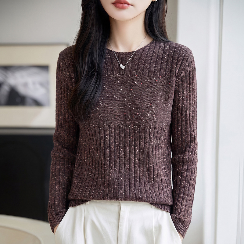 Manufacturer wholesale: women's Tencel linen knit sweater, round neck, loose fit, slimming effect, sequined, elegant, and suitable as a base layer or top