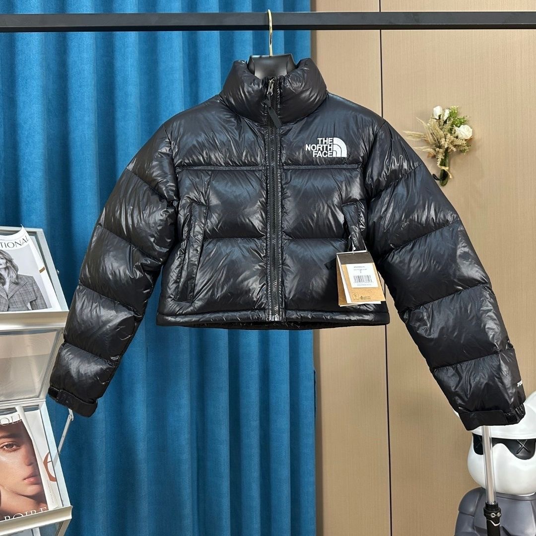 검은색