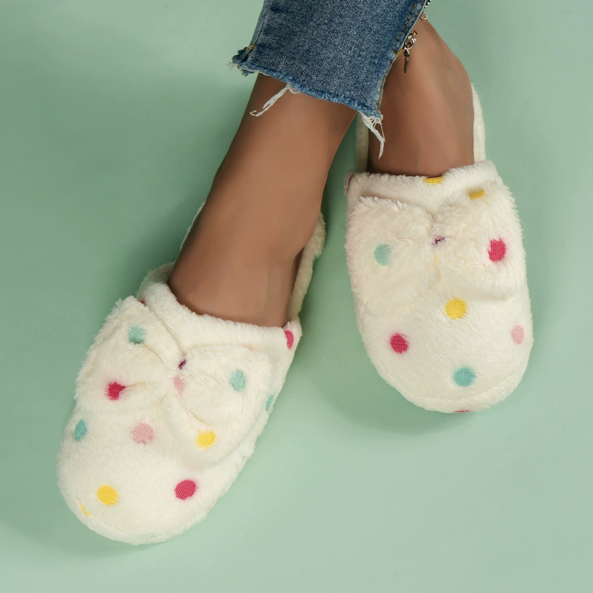 Трансграничные взрывные мягкие подошвы крытые наружные тапочки теплые, противоскользящие и дезодорирующие, удобные, мягкие и утолщенные днища бесшумные и легкие