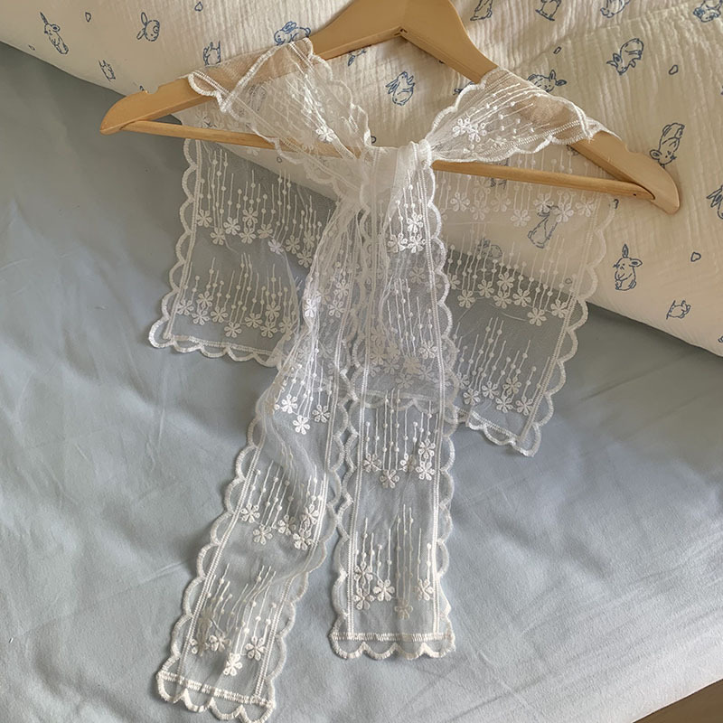 Chal de encaje para mujer, nuevo estilo, temperamento hueco de alta gama, chal de moda de todo fósforo, chal de chaleco pequeño