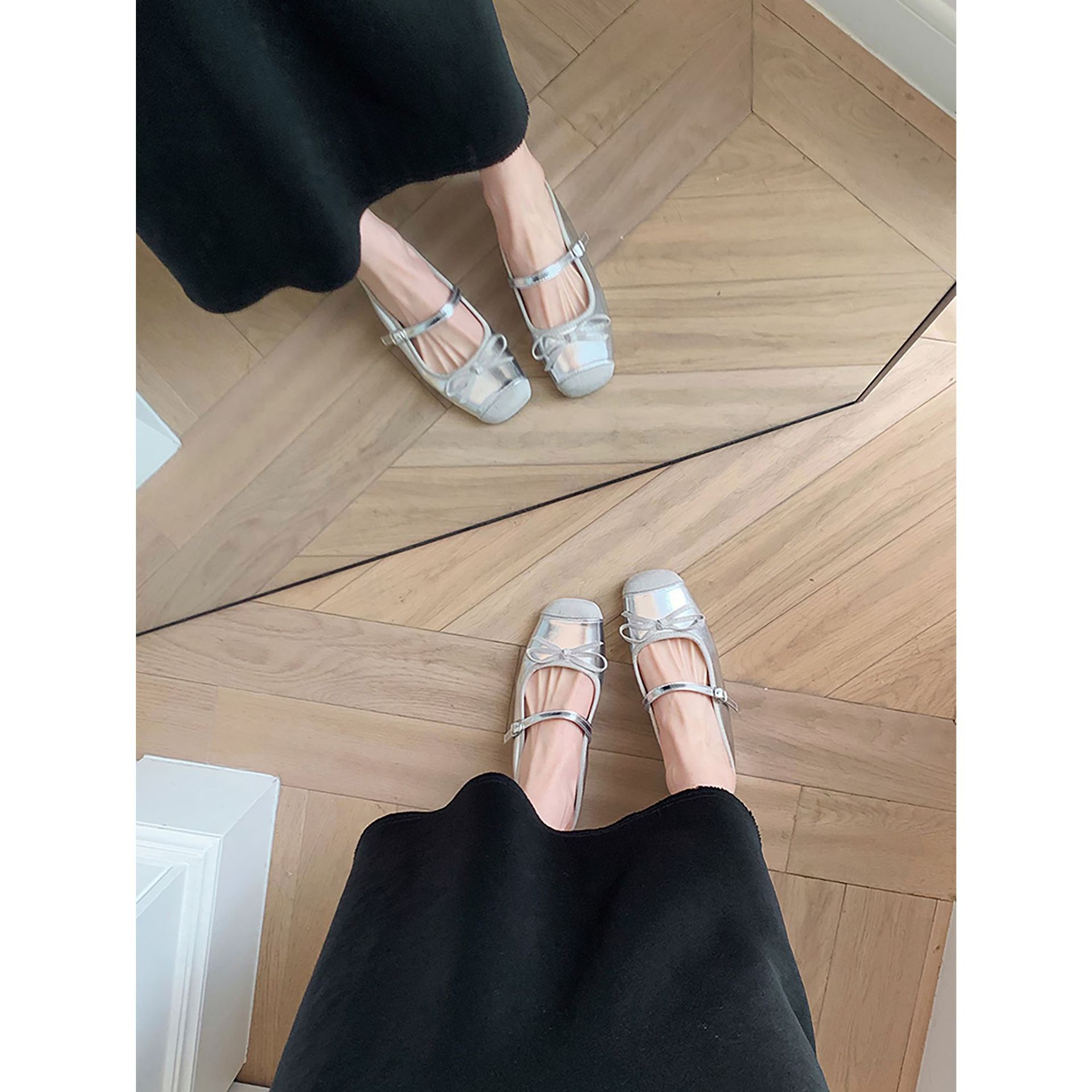 Grape Mom's Same Style French Bow-Knot Height-Increasing Ballet Flats for Women, Summer Outdoor Closed-Toe Mules