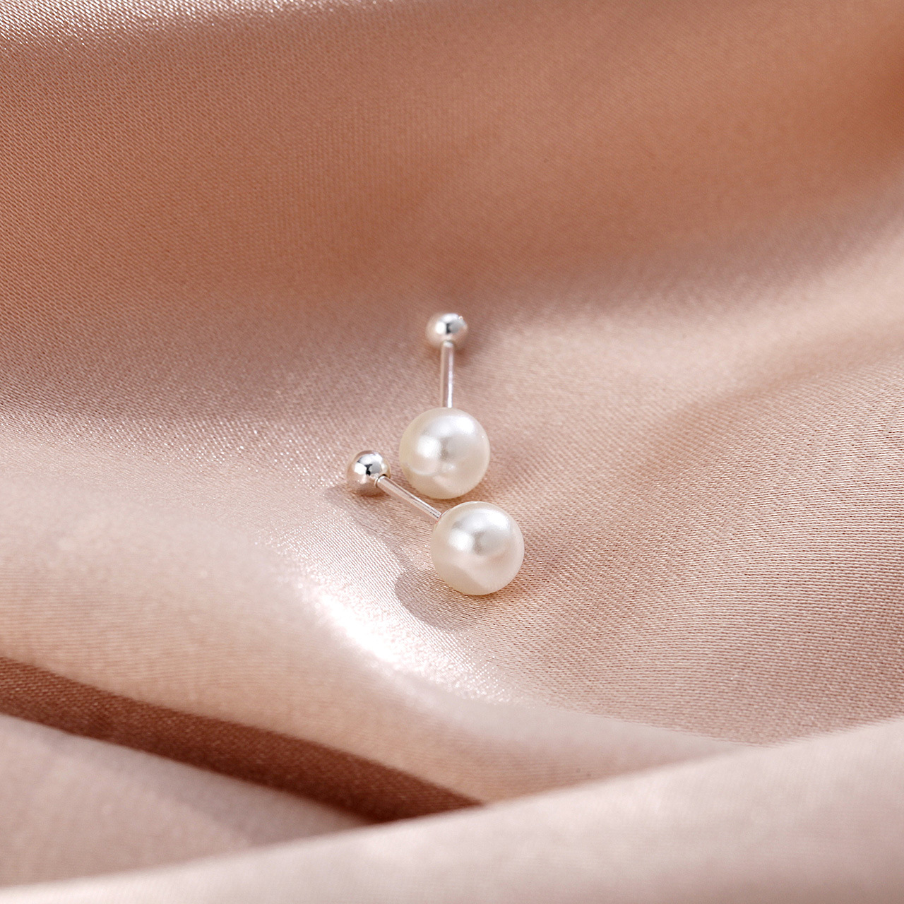 Fashion Geometric Sterling Silver Plating Artificial Pearls Ear Studs 1 Pair display picture 8