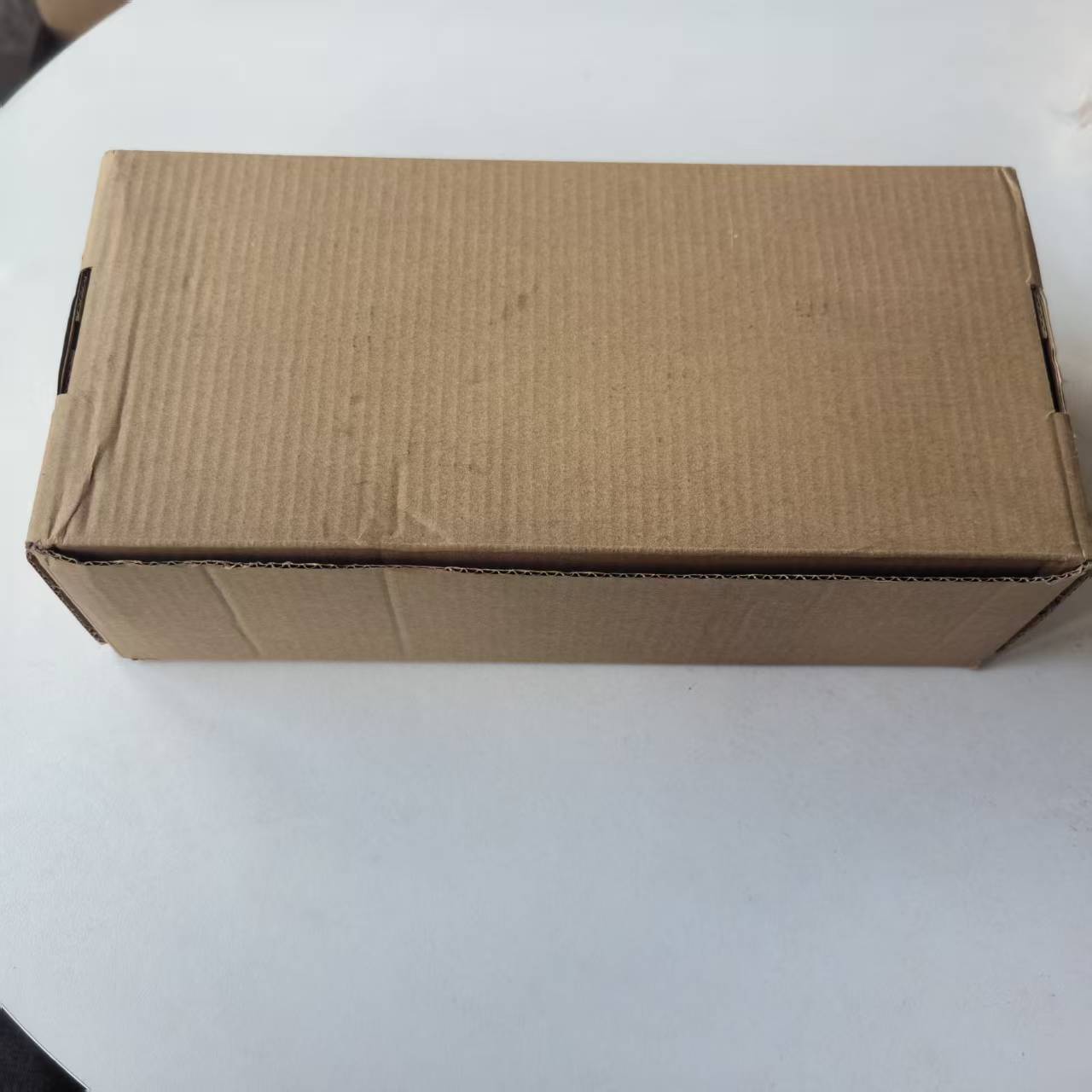 상자 32*15*9cm, 116g