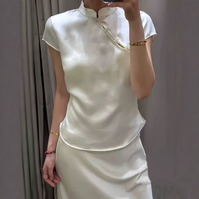 New Chinese-Style Retro High-End Silk Satin Texture Side-Buttoned Cheongsam Shirt Top for Women 2751341