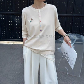 女式针织衫;毛衣;女式T恤
