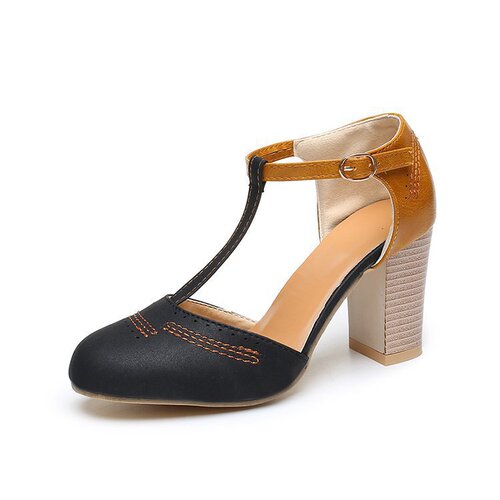 Plus-size sandals for women, summer collection—European and American-style chunky-heel strappy shoes in size 43, available on the independent platform Wish.