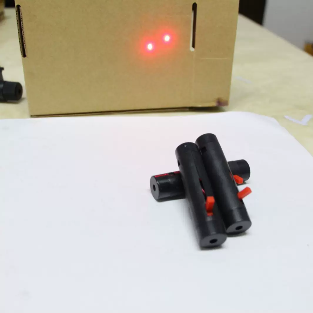 厂家直销 新款红外线激光头瞄准器不可调式 玩具枪内部直接安装