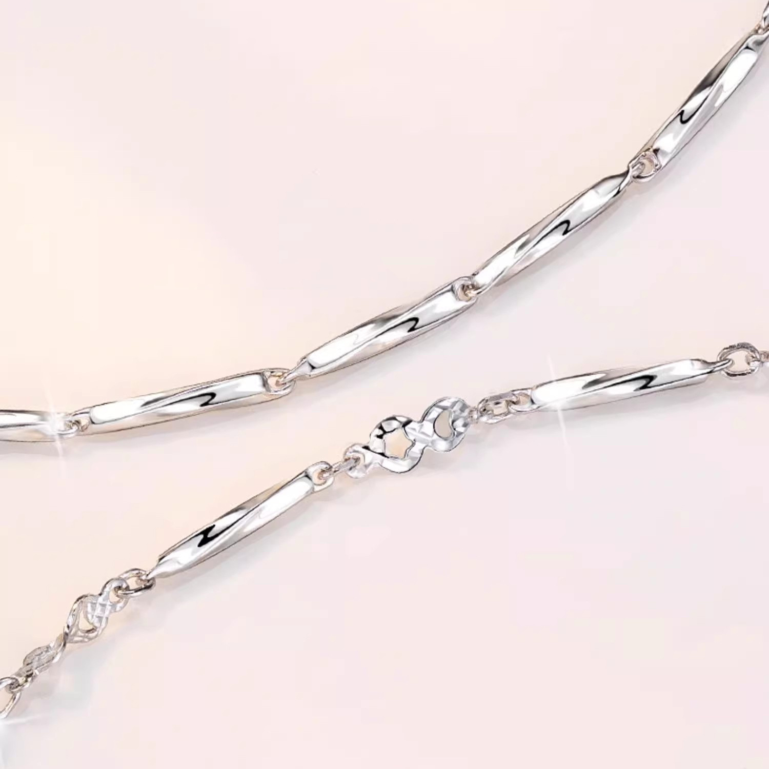 O1CN01VwJCs82N25UmKC9RE_!!6041