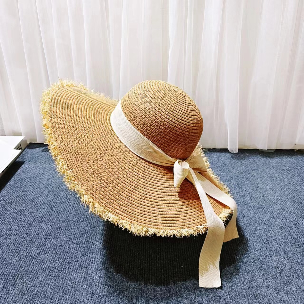 700g Weight Straw Hat Hats Type Holiday, Beach Occasion Straw Material Solid Color, Bow Knot Pattern Summer Season Women's Gender Elegant, Simple Style Style Wide Eaves Rim Women's Elegant Simple Style Solid Color Bow Knot Wide Eaves Straw Hat 3