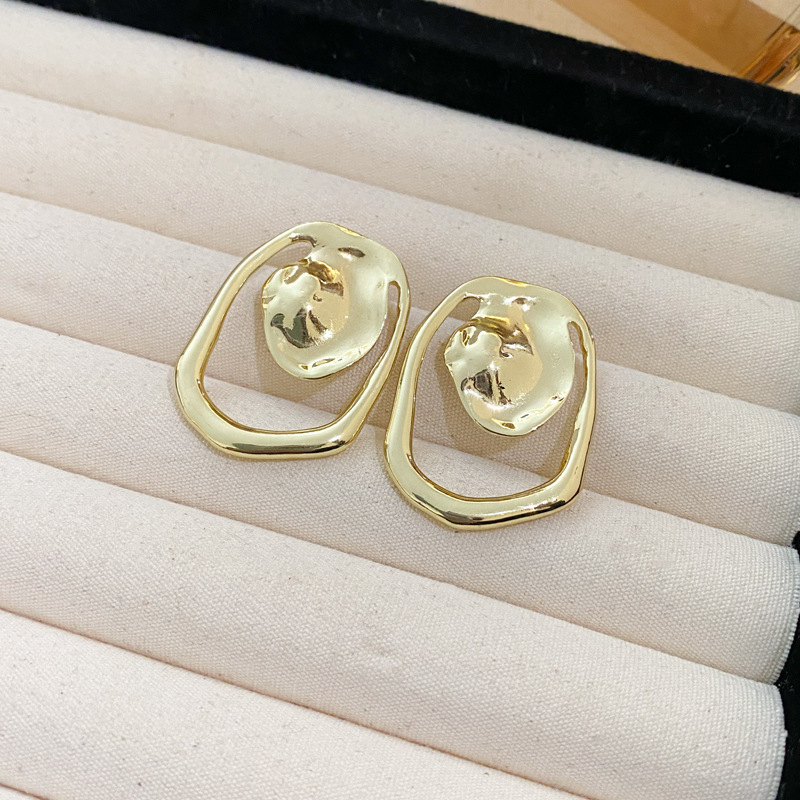 1 Pair Simple Style Commute Water Droplets Plating Alloy Gold Plated Ear Studs display picture 1