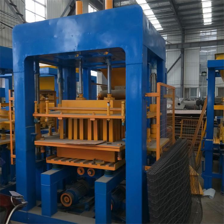 Suministro de máquina de ladrillo sin quemar, máquina de ladrillo hidráulico automática, máquina de ladrillo hueco de cemento pequeña, máquina de bloque de cojín