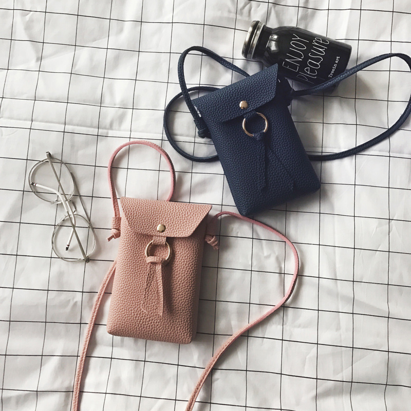 Factory Low Price Women's Handbags Summer 2018 New Single Shoulder Crossbody Phone Bag Small Iron Ring Mini Purse Compatible