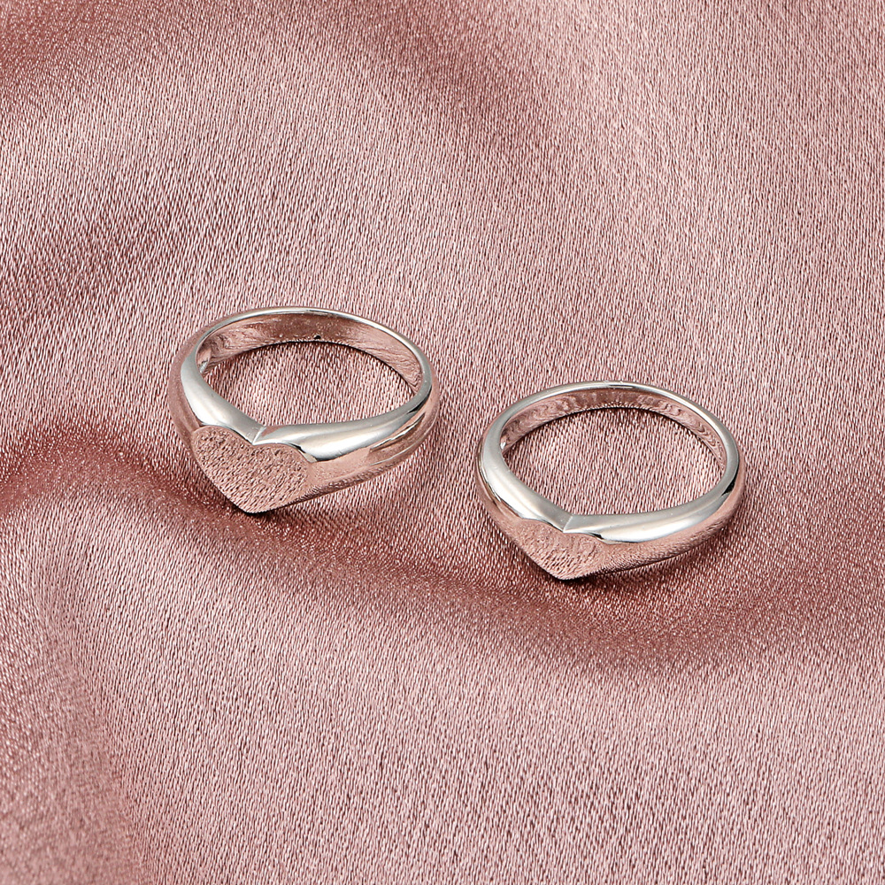 Wholesale Jewelry Korean Heart-shape Plain Copper Ring Nihaojewelry display picture 3