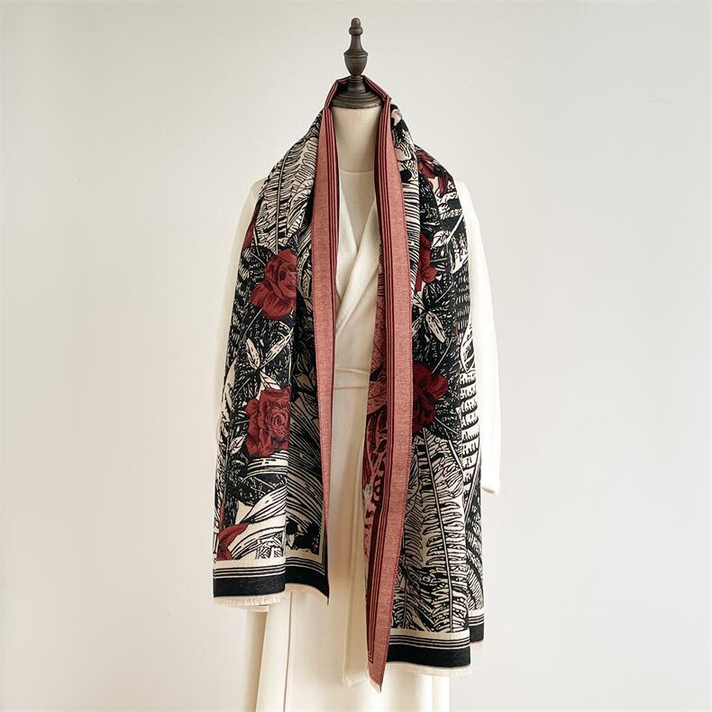 Autunno e inverno Nuovo stile etnico I imitazione Cashmere Sciarpa calda W, Mantello con rinuncia all'aria condizionata, Felpa con cappuccio per_voghion.com