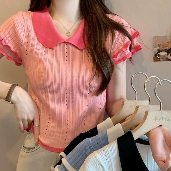 Женский летний топ 2025 года, новый стиль, с вырезом-стойкой контрастного цвета, укороченный, приталенный, с коротким рукавом.