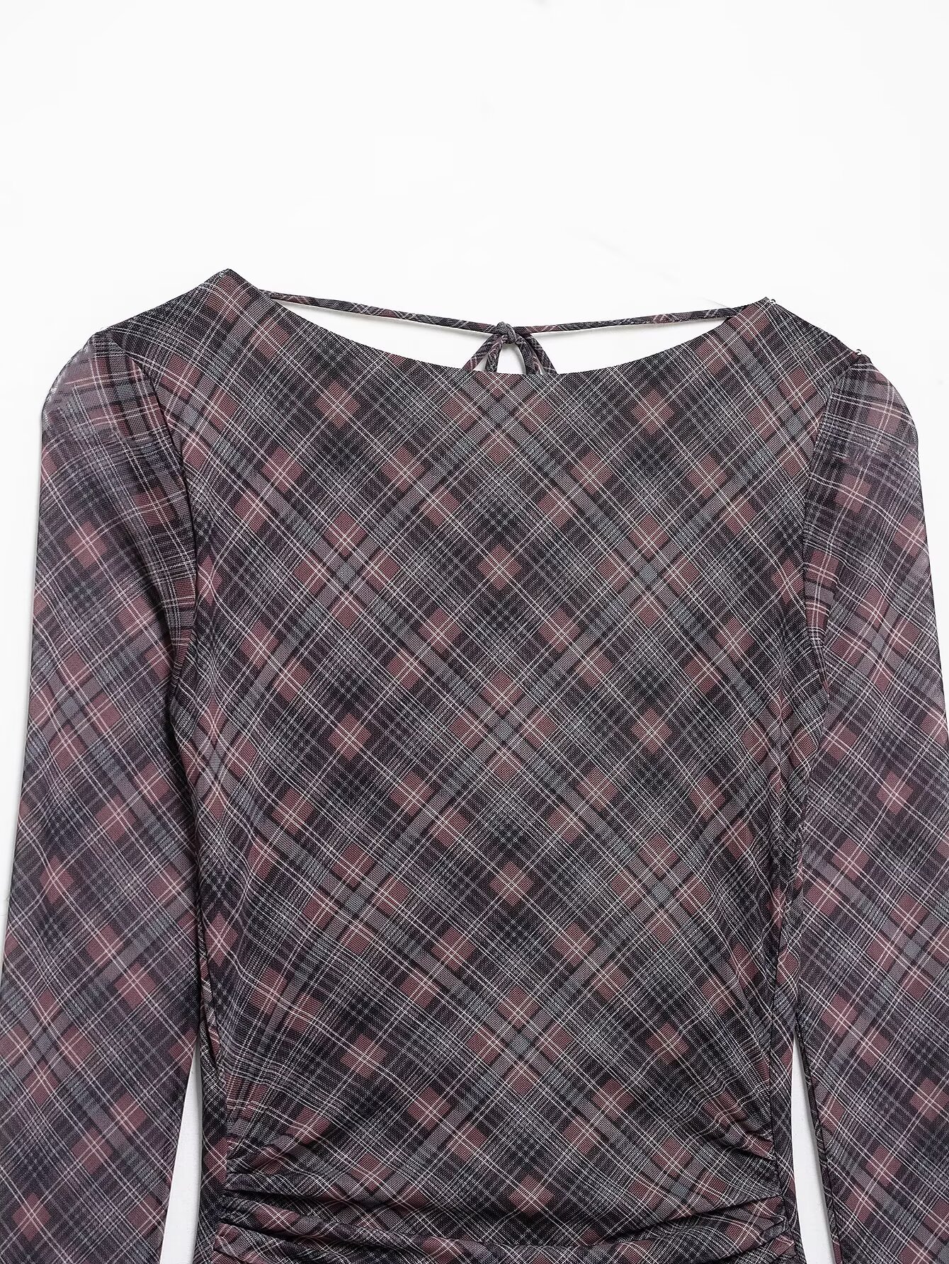 Women Backless V neck Sexy Plaid Pleated Silk Net Long Sleeve Dress