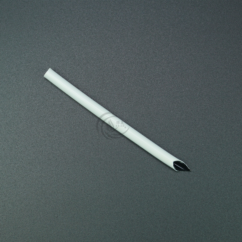 Nuevo material de PVC exterior blanco negro 4 / 7 tubo capilar grueso 1.2 mm de espesor de pared micro-spray irrigación por goteo 47 boquilla capilar