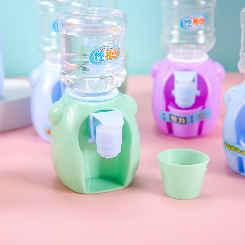 子供用ミニウォーターディスペンサー、小さな女の子のままごとシミュレーションキッチンおもちゃ、男の子用の水が出る楽しいドリンクマシン|undefined