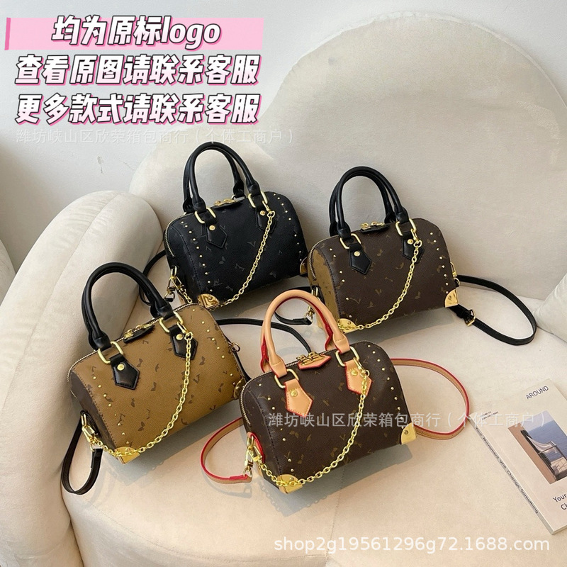 2026 Cross-Border Bestseller Vintage Pattern Boston Bag Versatile Chain Pillow Bag High-End Crossbody Shoulder Bag for Women Wholesale 2026 Cross-Border Bestseller Vintage Pattern Boston Bag Versatile Chain Pillow Bag High-End Crossbody Shoulder Bag for Women Wholesale