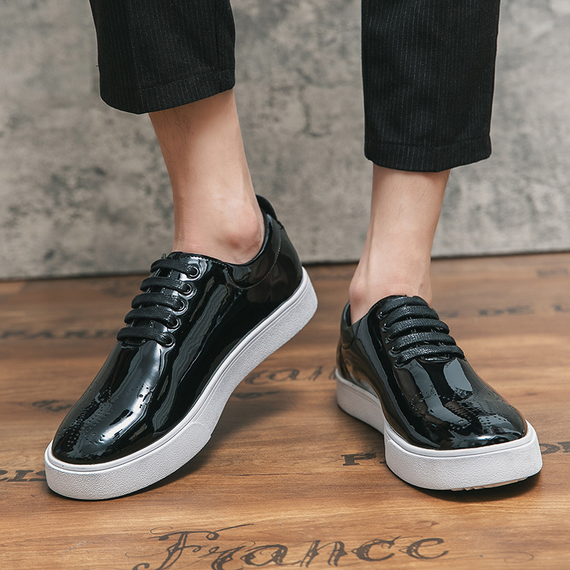 Comercio exterior de cuero lacado hombre de negocios ropa formal Bloc tallada zapatos de cuero 2024 moda de otoño personalidad zapatos de cuero verde moda image 4