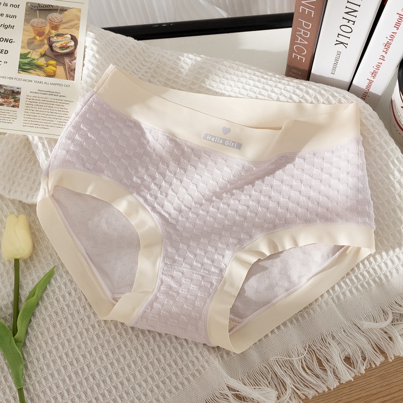 Ropa interior de mujer de algodón puro entrepierna transpirable Mediados de cintura triángulo pantalones cortos cabeza chica japonesa más tamaño ropa interior sin costuras al por mayor