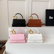 �n�漃ɫС����Ů2026�¿��|��Ҹ�°���ʽ�μ���r�г�ŮʿС����