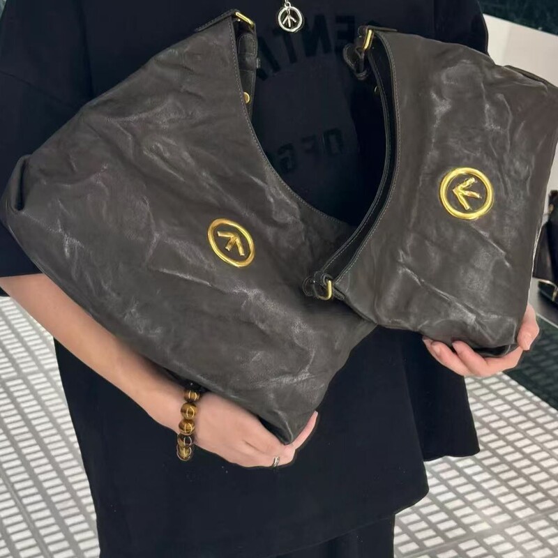 2026 New Model g Le Classic Black Stone Hobo Small Size Vegetable-Tanned Sheepskin Versatile Commuter Shoulder Crossbody Underarm Women's Bag