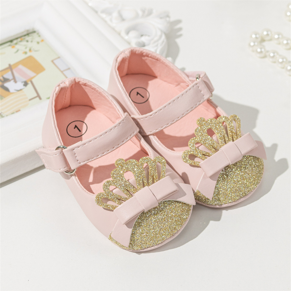 Transfronteriza nueva moda con lentejuelas corona princesa zapatos de dama zapatos de niños pequeños zapatos de niño de fondo suave antideslizante zapatos de bebé