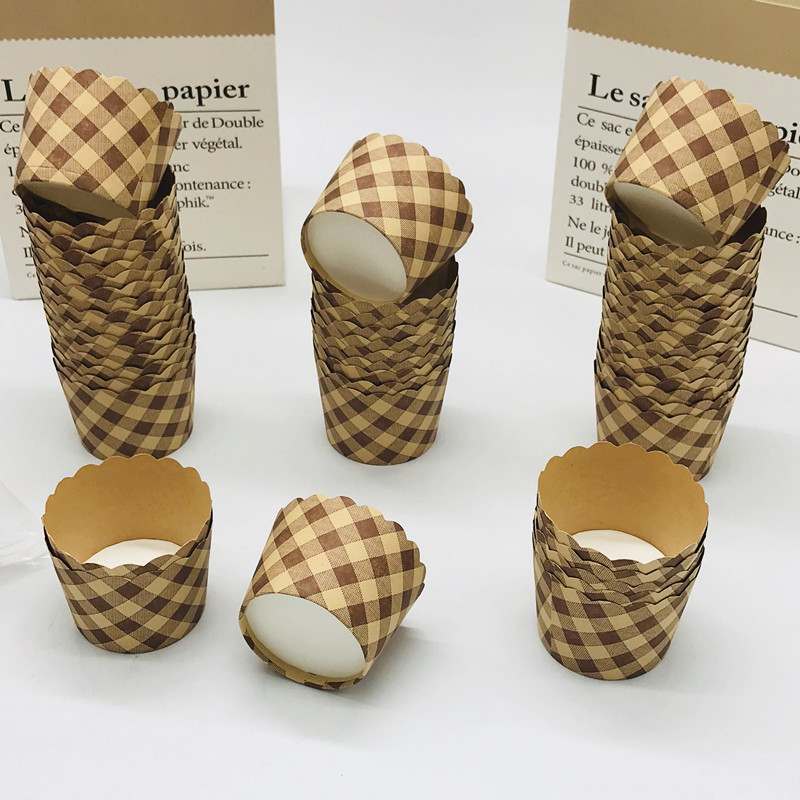 50 tazas de pastel de piel de vaca a cuadros de tamaño medio y grande, empaque de alimentos horneados, pastel de azufaifa al vapor pequeño, taza de bandeja de papel redonda