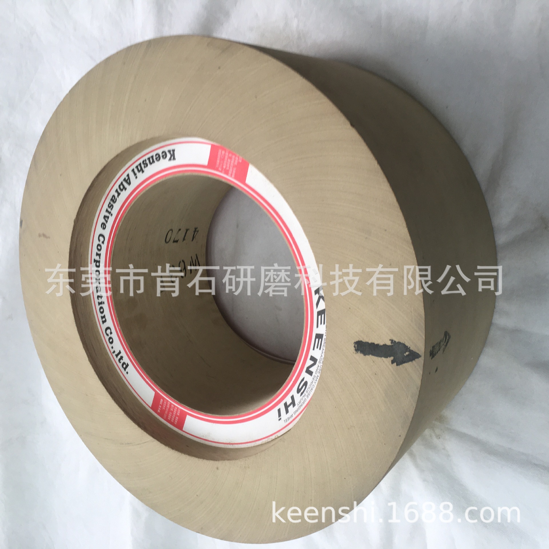 研磨抛光铜 铝合金 不锈钢钛合金橡胶等工件镜面抛光UB无心磨砂轮