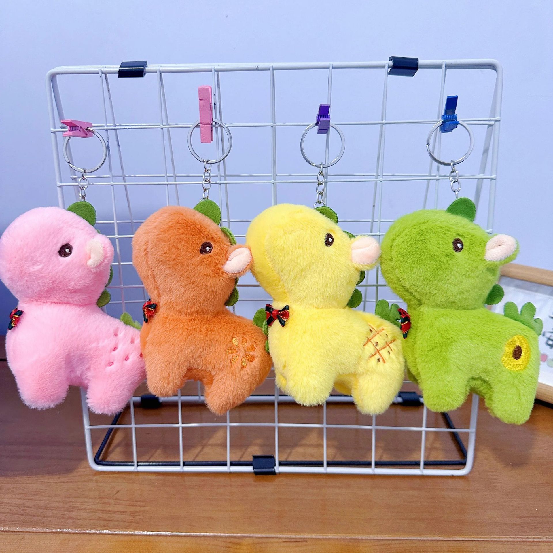 Cuatro pulgadas muñeca de peluche pequeño colgante muñeca llavero muñeca mochila colgante juguete de peluche regalo