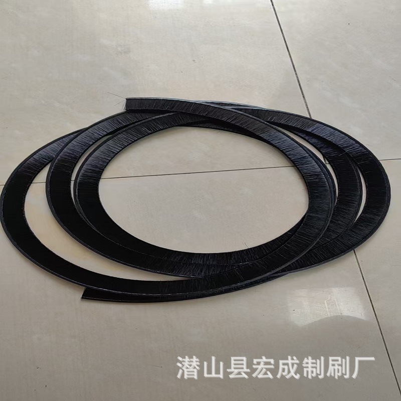 橡胶软底毛刷传送带抛光除尘帆布皮带刷环形耐磨清扫帆布皮带刷