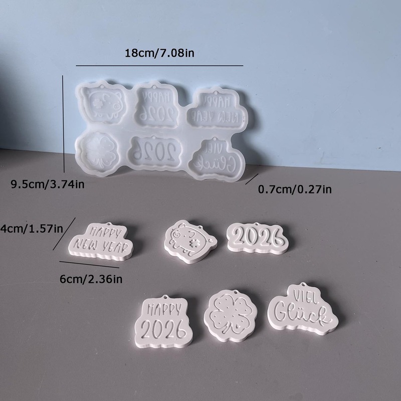 新年小猪吊坠挂件硅胶模具小猪祝福语2026挂牌钥匙扣石膏滴胶模具|undefined