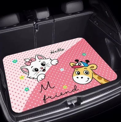 Avtomobil döşəmə paspasları Dirt-Resistant, Ultra-Low Price, Amazon - amazon-crystal-velvet-car-mat-32-10075-crystal-velvet-dot-plastic-bottom