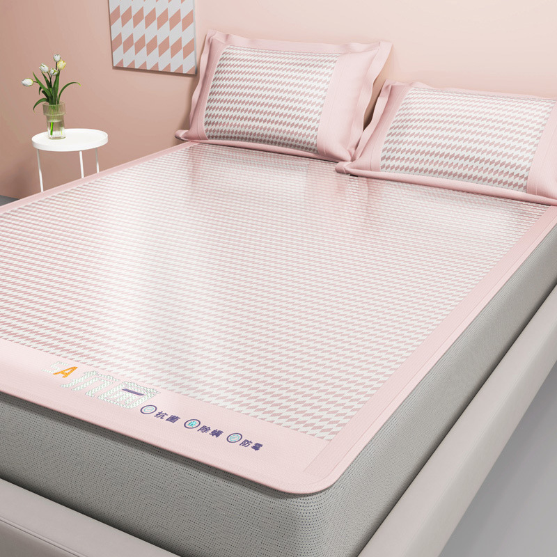 Un juego de sábanas de seda de hielo de clase de tres piezas fresco verano 2025 nueva funda protectora de colchón de verano sábana funda de cama