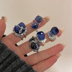 新しい中国式の青い天然石のビーズの指輪の女性のinsの甘いクールな冷たい風の個性のヒップホップのファッションの指輪の指輪の指輪