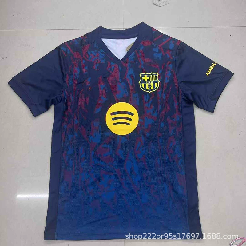 Футбольная форма Blue Cross Chivas Aston Villanovokusen Feyenoord Notts Forest свитер/майка?
