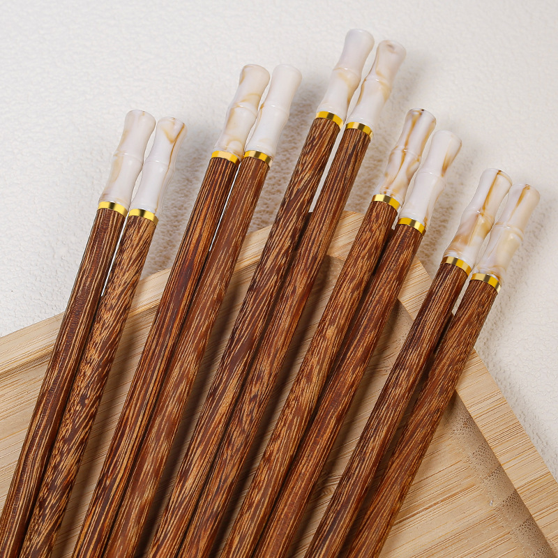 Palillos de madera de ala de pollo, palillos de madera maciza para el hogar, sin pintura, sin cera, comida, una persona, palillos, imitación, jade, regalos, palillos al por mayor