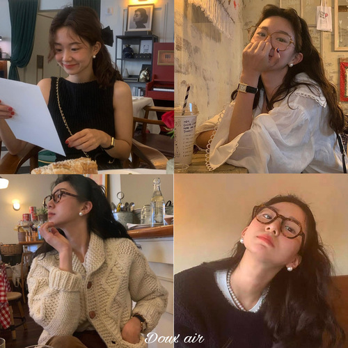 French retro high-gloss pearl ear clip for women without pierced mosquito coil earrings high-end light luxury small light bulb new trend