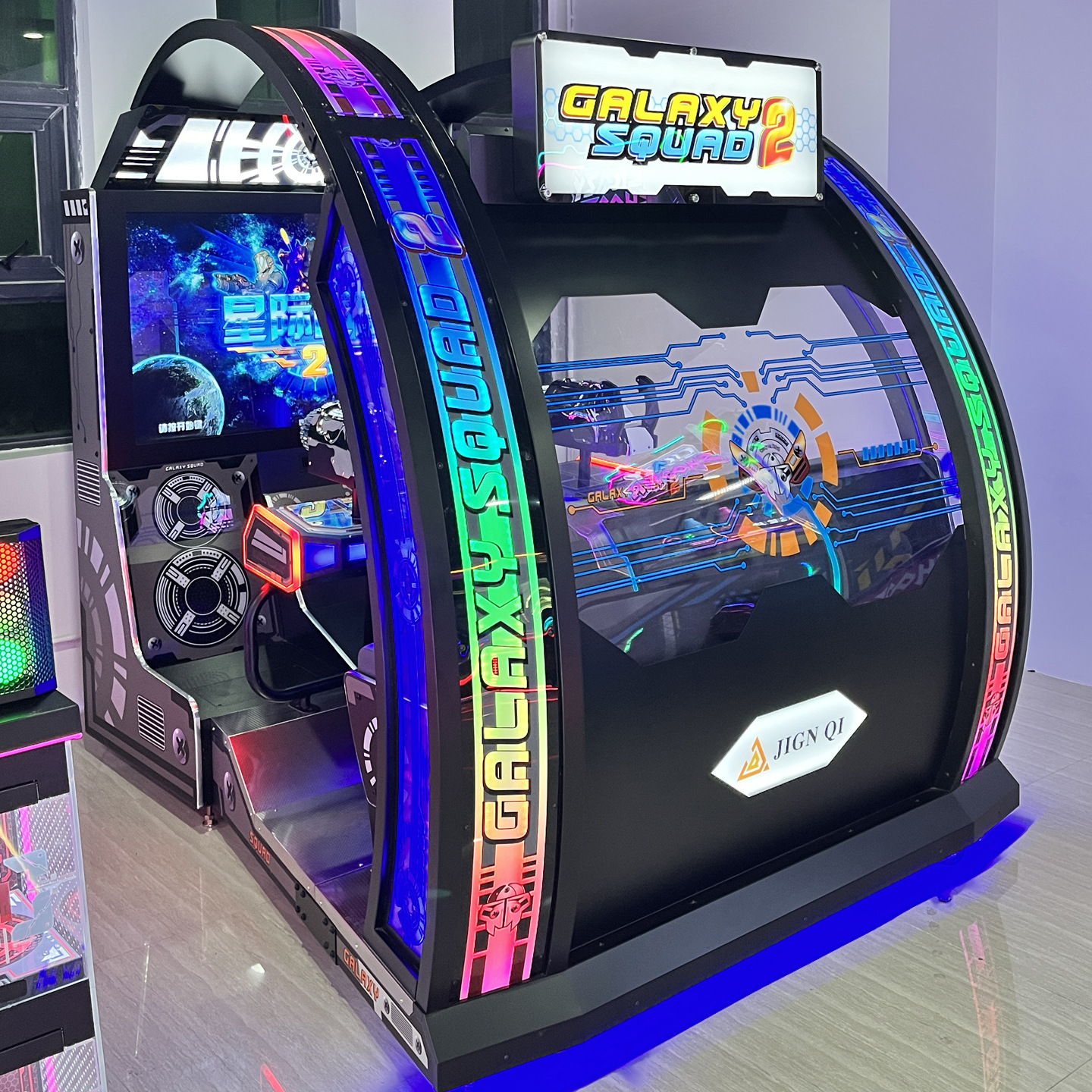 Juegos de pantalla gigante de entretenimiento comercial láser simulador de juegos de disparos de doble jugador fuente de equipos de entretenimiento fabricante de escaneo de código