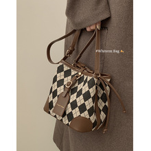 ���ӷ�������Ů2021�¿�r�Џ͹�ˮͰ��С���ٴ�insб���С��