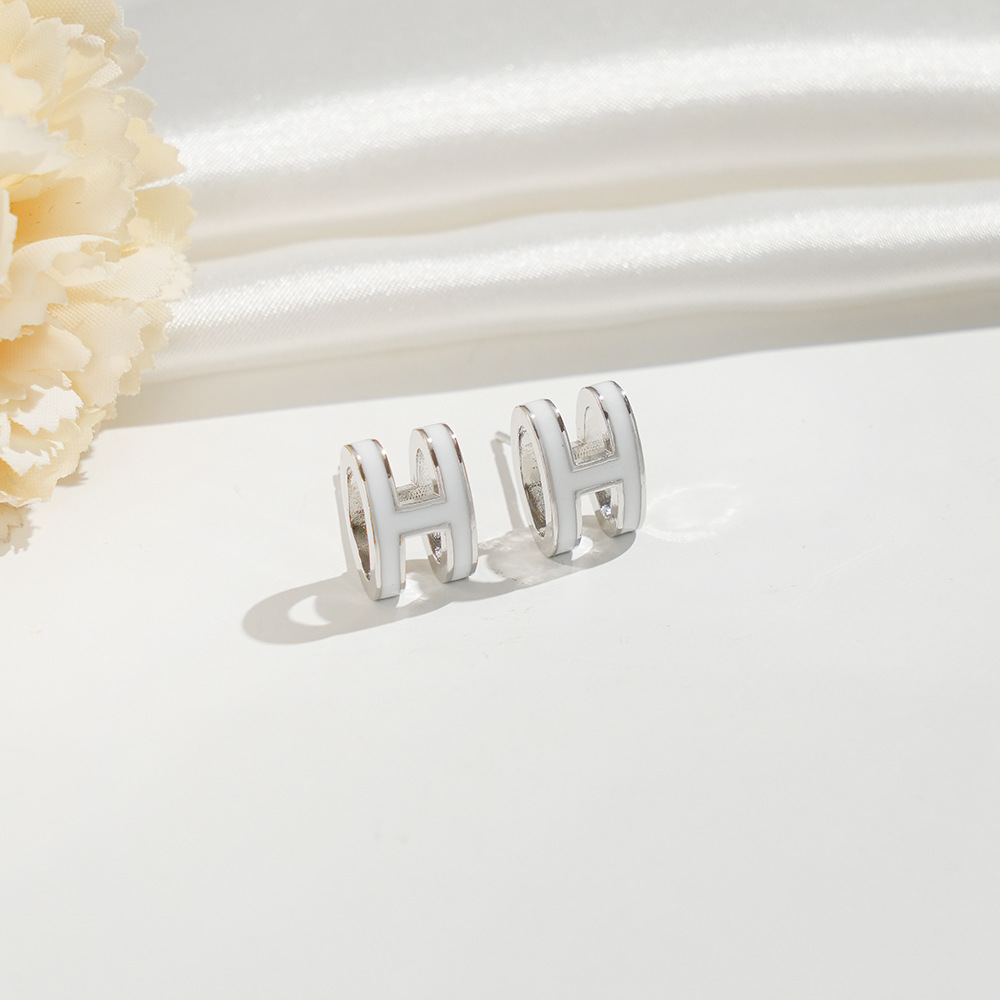 Steel white earrings