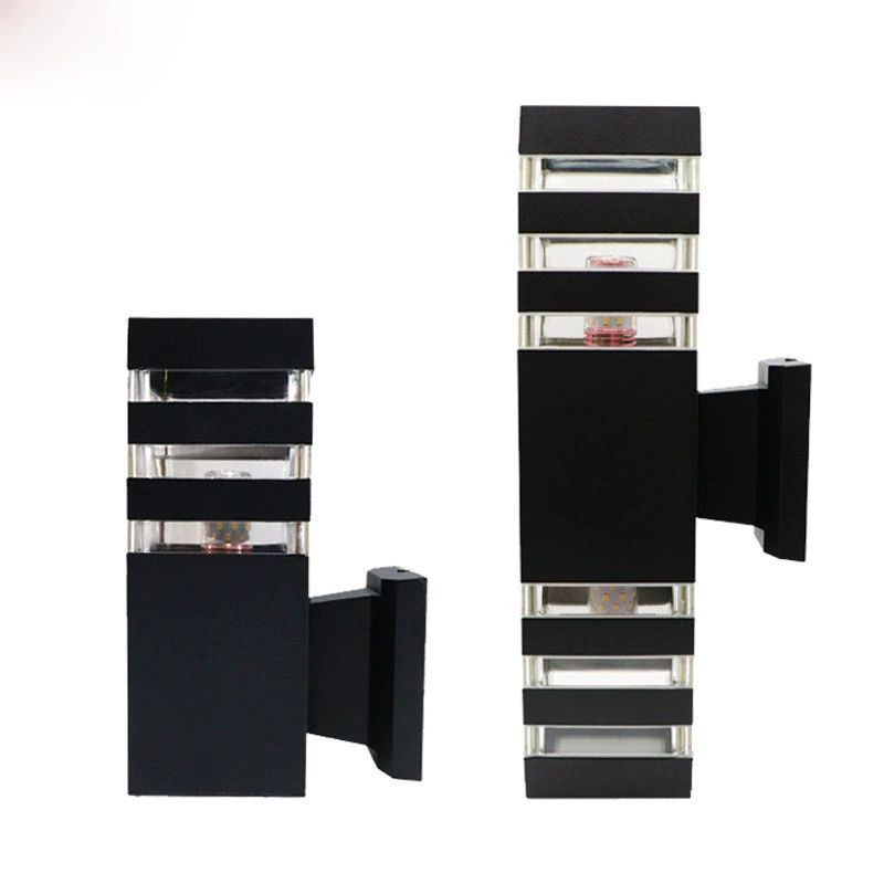 Travel wall sconce for gazebo