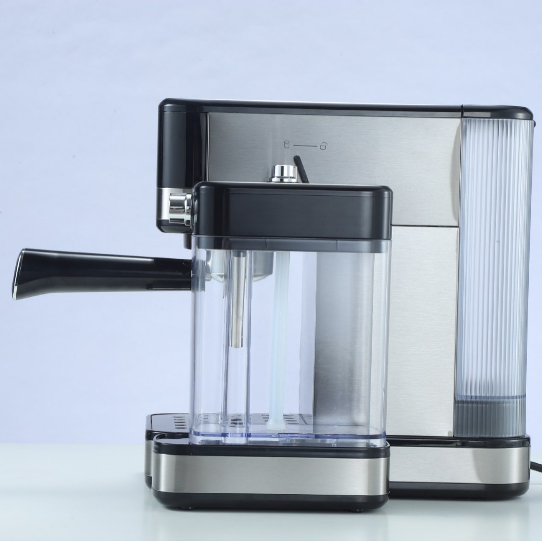 La fábrica produce cafeteras, extracción y concentración semiautomática a alta presión, para obtener muestras, etiquetas de enchufe de logotipo personalizadas.