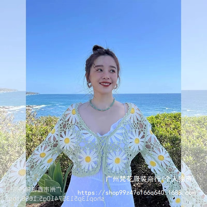 Korean Cut Out Sweet Heavy Industry Daisy V Neck Lace-Up Short Knitwear Cardigan Summer Sexy Sexy Long-Sleeved Jacket